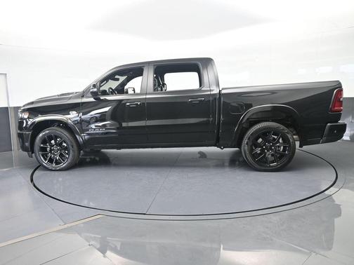 Diamond Black 2026 RAM 1500 Laramie