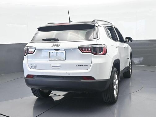 Bright White Clearcoat 2025 Jeep Compass Limited