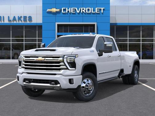 Summit White 2026 Chevrolet Silverado 3500 High Country