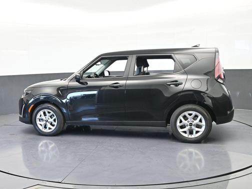 2024 Kia Soul S