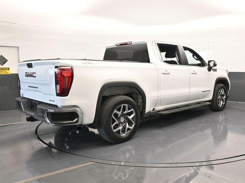 2022 GMC Sierra 1500 SLE