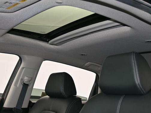 2023 Honda HR-V EX-L