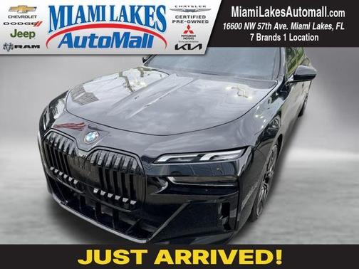 Black Sapphire Metallic 2024 BMW 740 i xDrive