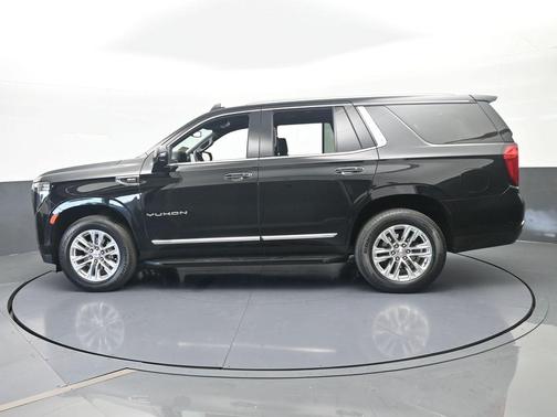 Onyx Black 2024 GMC Yukon SLT