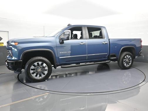 2024 Chevrolet Silverado 2500 Custom