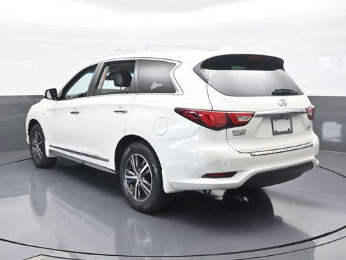 2016 INFINITI QX60 Base