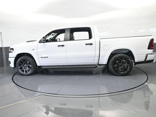 Bright White Clearcoat 2026 RAM 1500 Laramie
