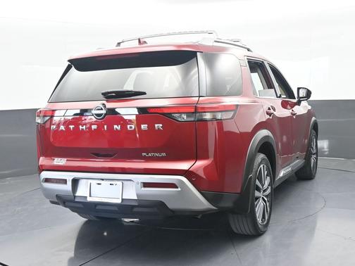 Scarlet Ember Tintcoat 2022 Nissan Pathfinder Platinum