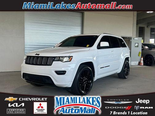 Bright White Clearcoat 2020 Jeep Grand Cherokee Altitude