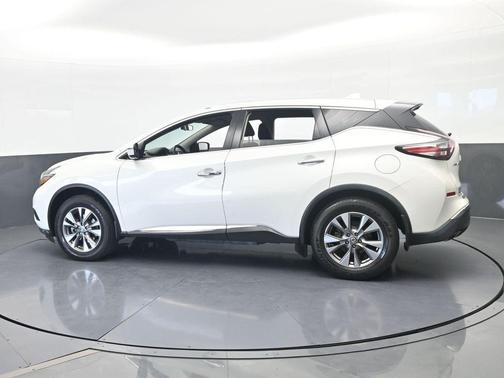 White 2018 Nissan Murano S