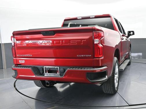 2021 Chevrolet Silverado 1500 Custom