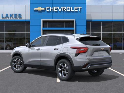Sterling Gray Metallic 2026 Chevrolet Trax LT