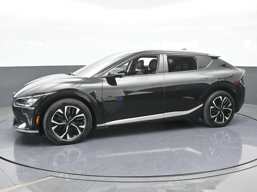 2023 Kia EV6 Wind