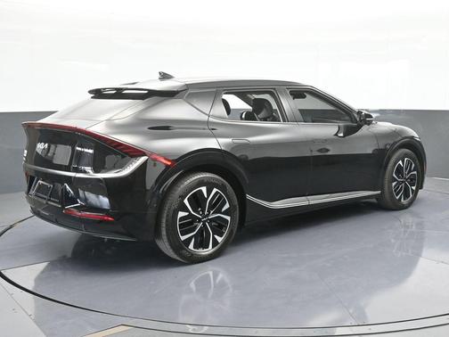 2023 Kia EV6 Wind