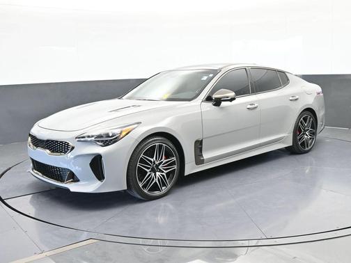 2023 Kia Stinger GT2