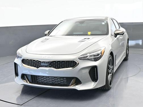 2023 Kia Stinger GT2