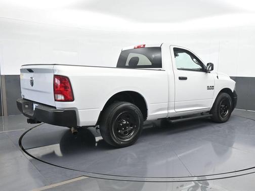 2016 RAM 1500 Tradesman/Express