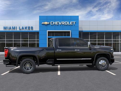 Black 2026 Chevrolet Silverado 3500 High Country