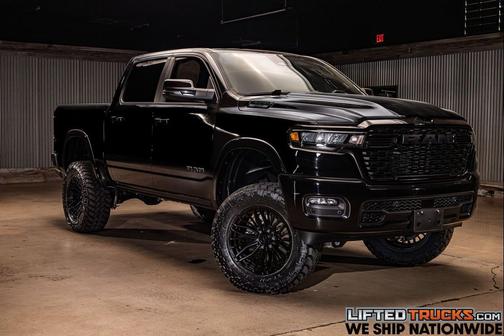 Diamond Black Crystal Pearlcoat 2025 RAM 1500 Big Horn/Lone Star
