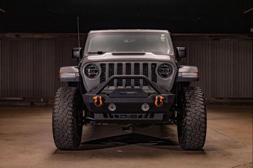Sting-Gray Clearcoat 2021 Jeep Gladiator Mojave 4x4