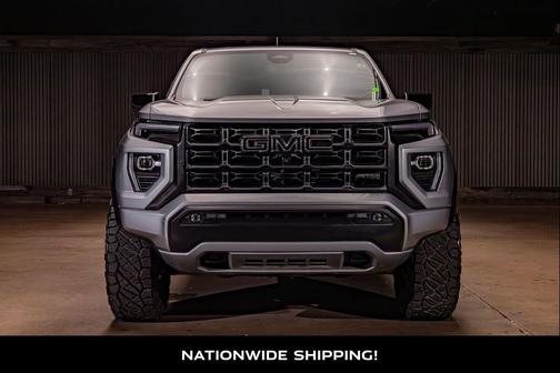 Sterling Metallic 2024 GMC Canyon AT4