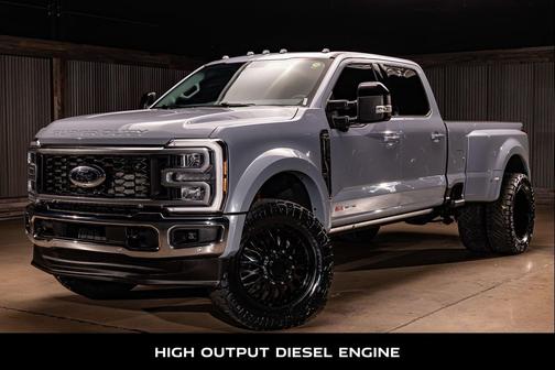 Glacier Gray Metallic TriCoat 2025 Ford F-450 Lariat