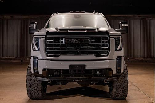 2024 GMC Sierra 2500 AT4