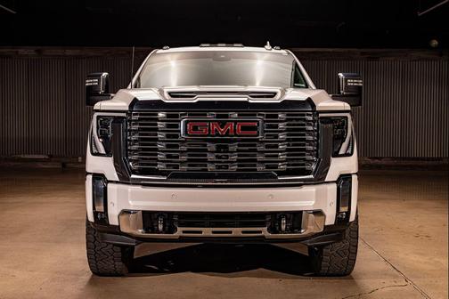 2024 GMC Sierra 2500 Denali