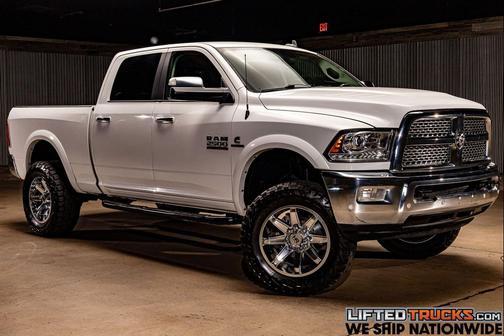 2017 RAM 2500 Laramie Crew Cab 4x4 6'4' Box