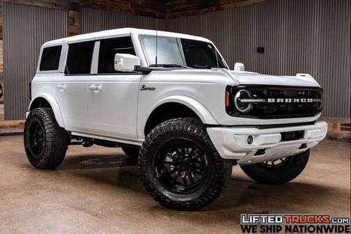 2025 Ford Bronco Outer Banks
