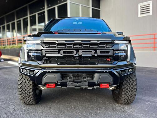 2024 Ford F-150 Raptor R