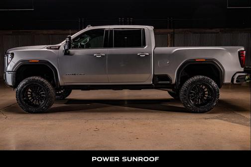 2025 GMC Sierra 3500 AT4