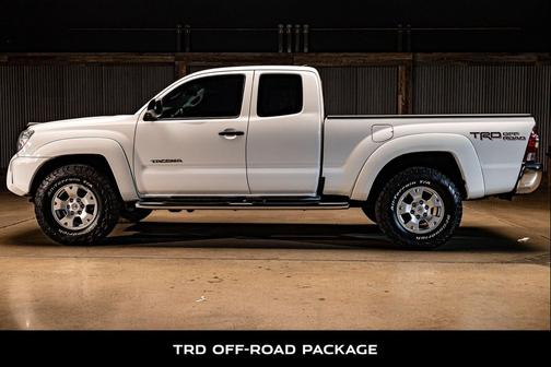 2015 Toyota Tacoma Base