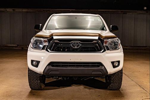 2015 Toyota Tacoma Base