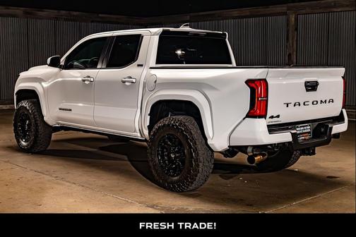 Ice Cap 2025 Toyota Tacoma SR5