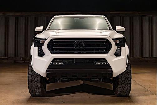 Ice Cap 2025 Toyota Tacoma SR5