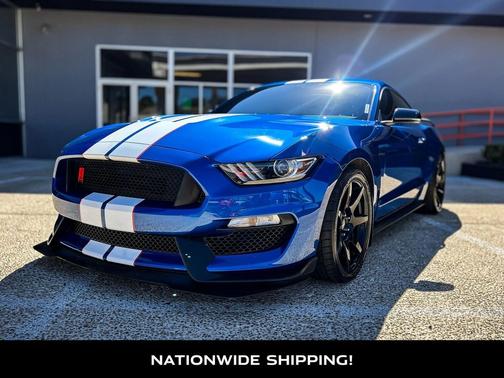 2017 Ford Shelby GT350 Base