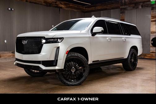 2023 Cadillac Escalade ESV Sport Platinum