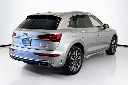 2022 Audi Q5 45 S line Premium