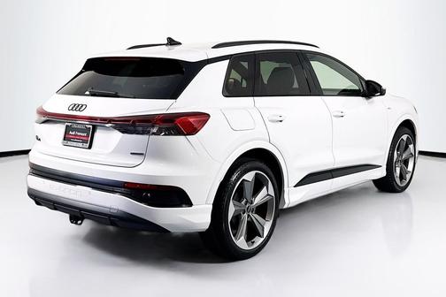 2025 Audi Q4 e-tron Prestige 55 quattro