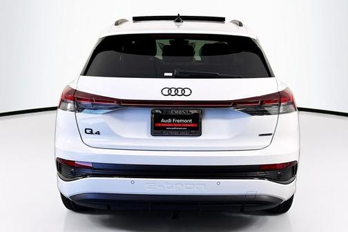 2025 Audi Q4 e-tron Prestige 55 quattro