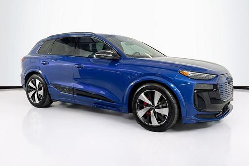 2025 Audi SQ6 e-tron Premium Plus quattro