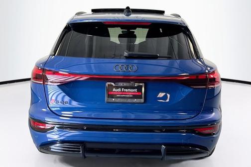 2025 Audi SQ6 e-tron Premium Plus quattro