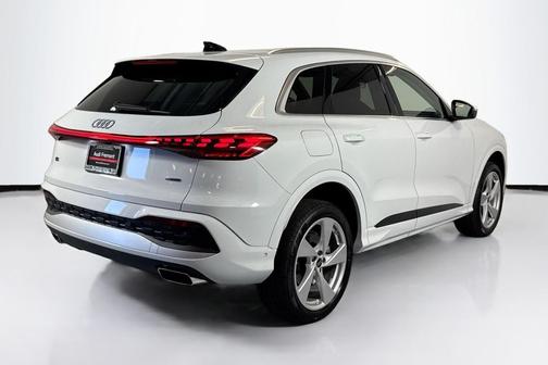 2025 Audi Q5 Premium Plus