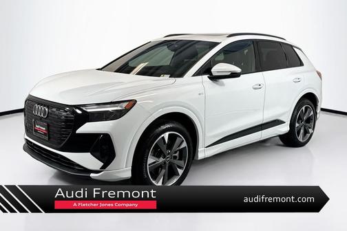 Glacier White Metallic 2024 Audi Q4 e-tron Premium 50 quattro