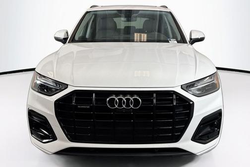2024 Audi Q5 40 Premium Plus