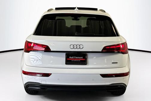 2024 Audi Q5 40 Premium Plus