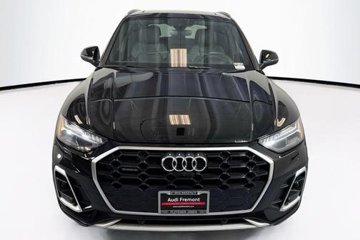 2022 Audi Q5 55 S line Prestige