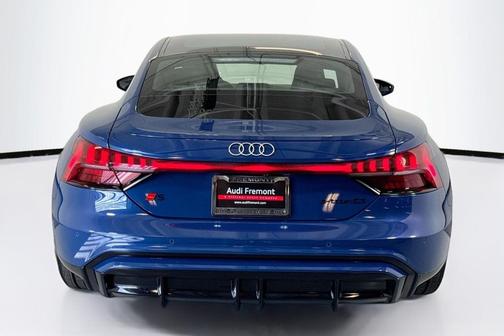 2025 Audi S e-tron GT Premium Plus