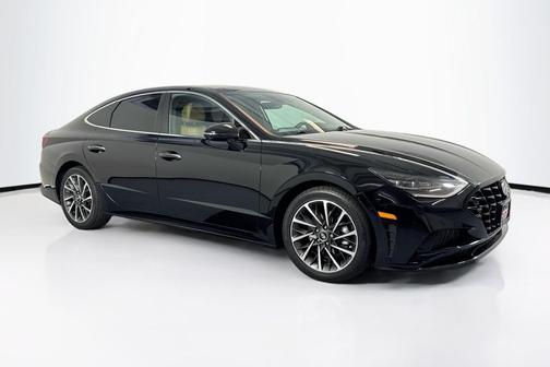 2022 Hyundai SONATA Limited